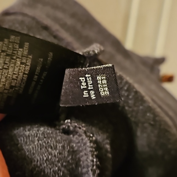 Used Excellent condition Ted Baker London Mens sweater Jacket size medium - Picture 5 of 8